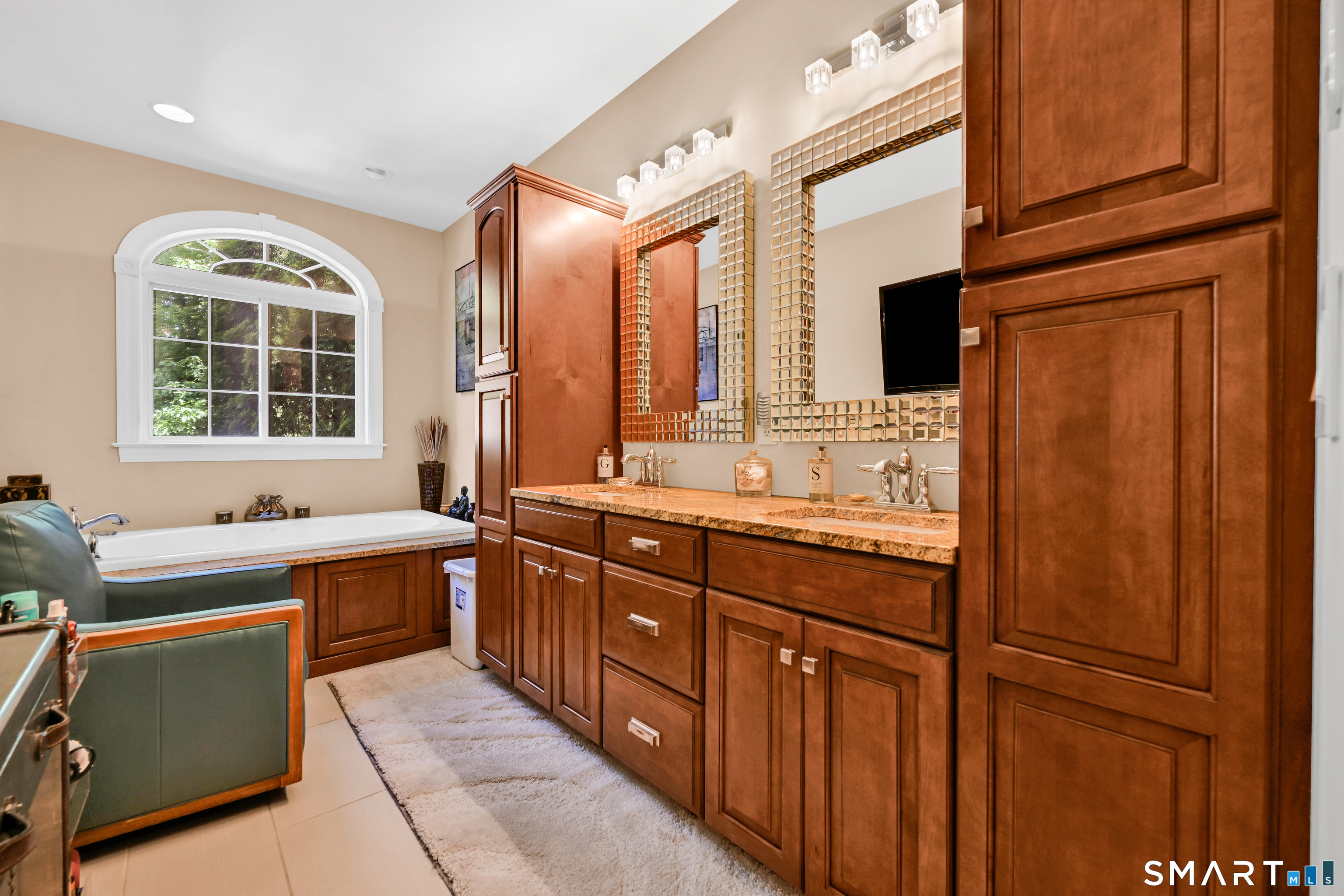 23 Szych Road Union, CT 06076 - Photo 15 of 40