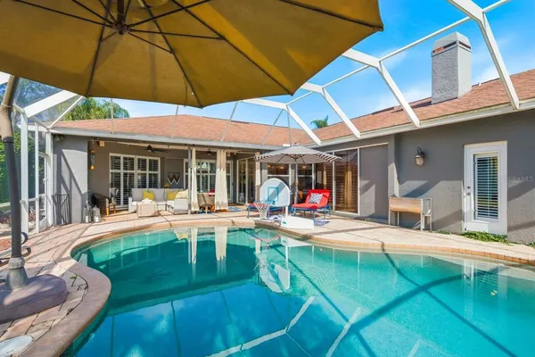 $939,000 | 2016 Swan Lane, Palm Harbor, FL 34683