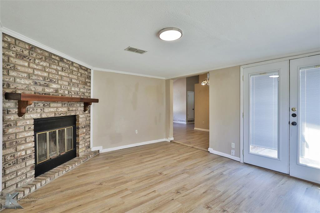 3674 Radcliff Road Abilene, TX 79602 - Photo 6 of 37