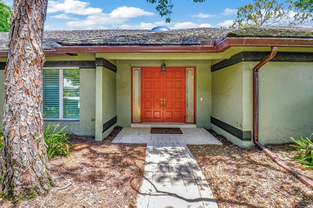$1,310,000 | 4418 Woodfield Boulevard, Boca Raton, FL 33434