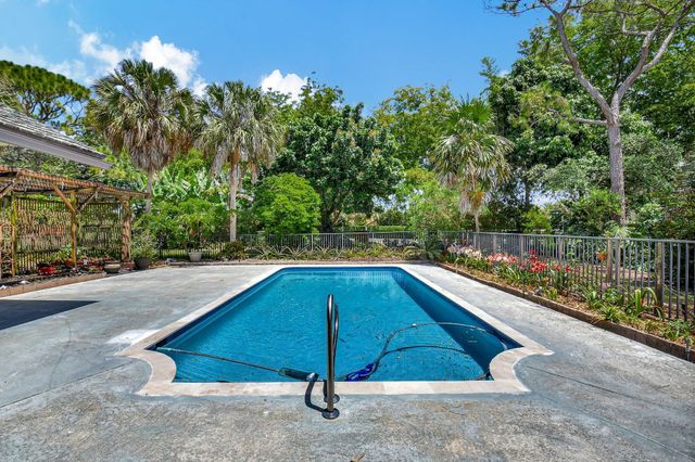 $1,310,000 | 4418 Woodfield Boulevard, Boca Raton, FL 33434