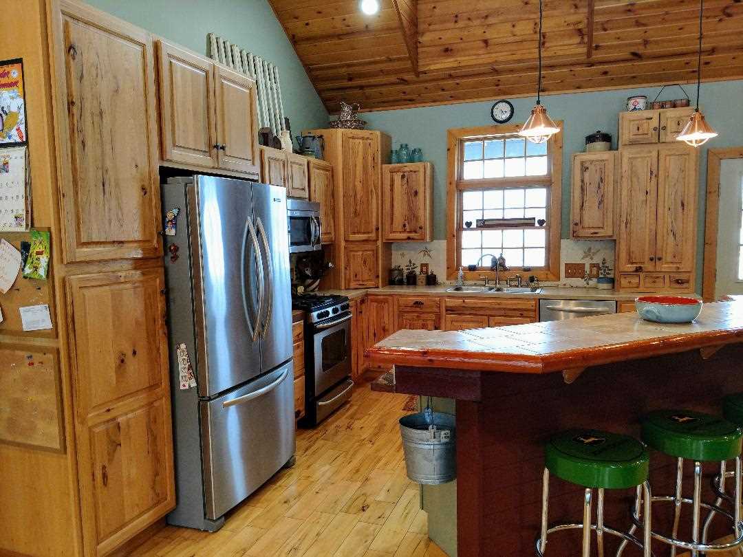 2445 Gary Road Montrose, MI 48457 - Photo 9 of 42 31371727-8.JPG