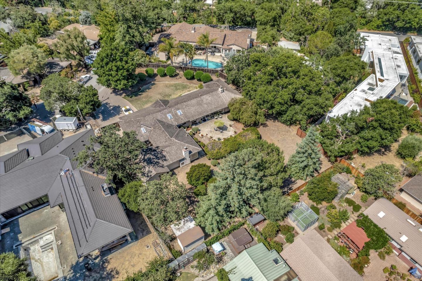 4150 Rincon Circle Palo Alto, CA 94306 - Photo 29 of 32 an aerial view of multiple house