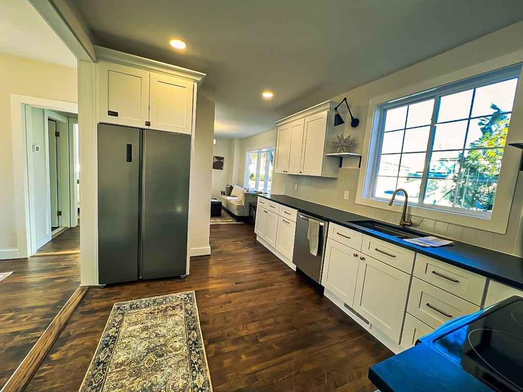 3 Saybrook Road Worcester, MA 01604 - Photo 7 of 17 Gallery Image 7