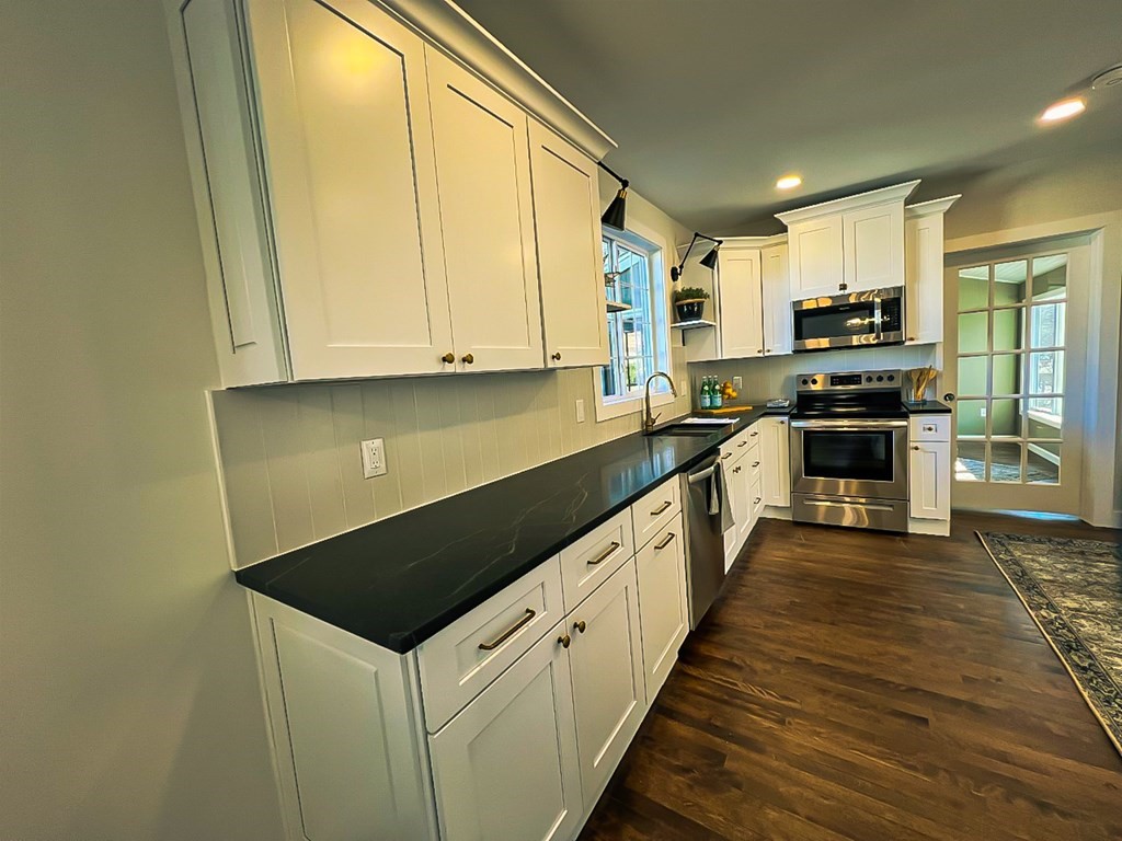 3 Saybrook Road Worcester, MA 01604 - Photo 9 of 17 Gallery Image 9
