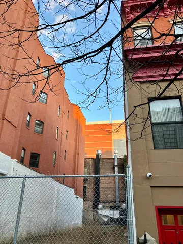 a building view with outdoor space