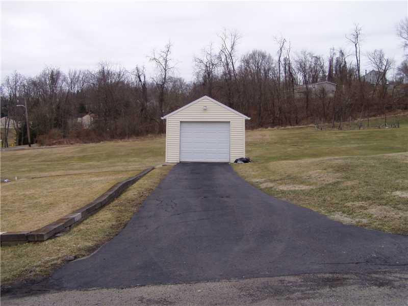 27 Blanche Road Fredericktown, PA 15333 - Photo 17 of 24 Parking Lot/Garage. 1 Car Detactched Garage