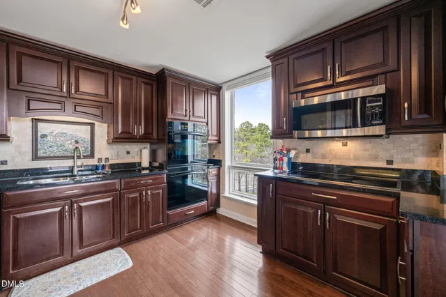 $805,000 | 620 Martin Luther King Junior Boulevard, Unit 601, Chapel Hill, NC 27514