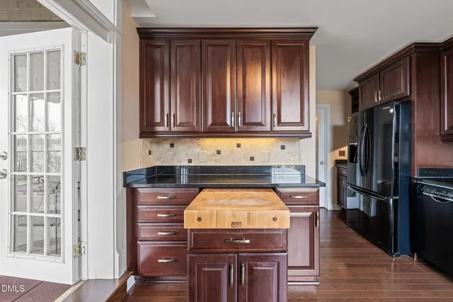 $805,000 | 620 Martin Luther King Junior Boulevard, Unit 601, Chapel Hill, NC 27514