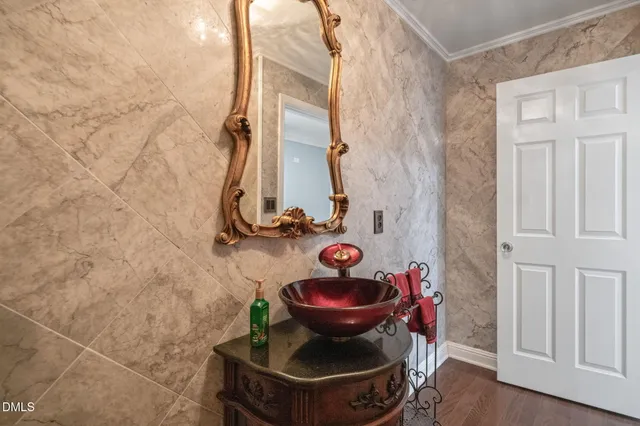 $805,000 | 620 Martin Luther King Junior Boulevard, Unit 601, Chapel Hill, NC 27514