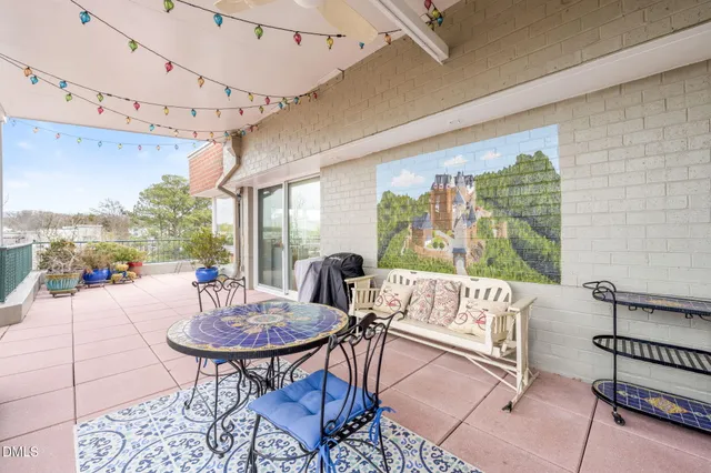 $805,000 | 620 Martin Luther King Junior Boulevard, Unit 601, Chapel Hill, NC 27514