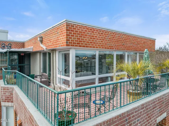 $805,000 | 620 Martin Luther King Junior Boulevard, Unit 601, Chapel Hill, NC 27514