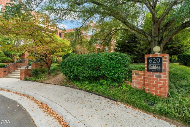 $805,000 | 620 Martin Luther King Junior Boulevard, Unit 601, Chapel Hill, NC 27514