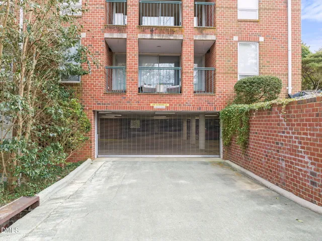 $805,000 | 620 Martin Luther King Junior Boulevard, Unit 601, Chapel Hill, NC 27514