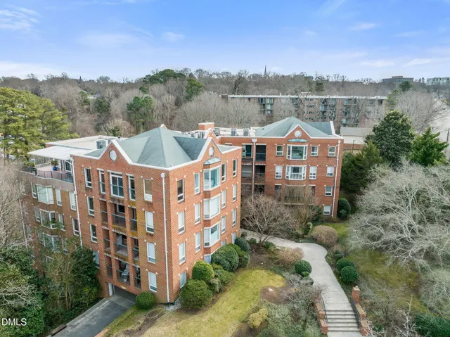 $805,000 | 620 Martin Luther King Junior Boulevard, Unit 601, Chapel Hill, NC 27514