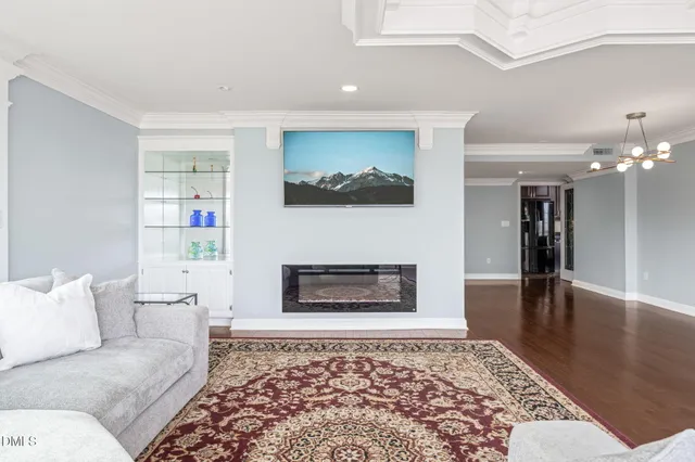 $805,000 | 620 Martin Luther King Junior Boulevard, Unit 601, Chapel Hill, NC 27514