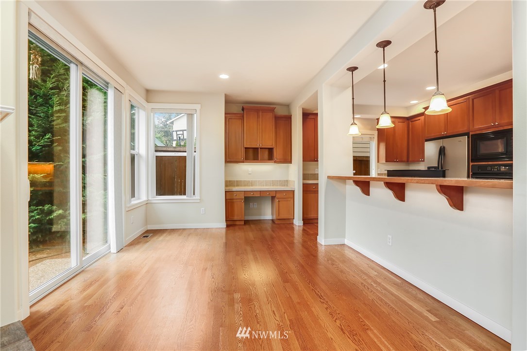 3518 157th Place Southeast Bothell, WA 98012 - Photo 11 of 25 Gallery Image 11