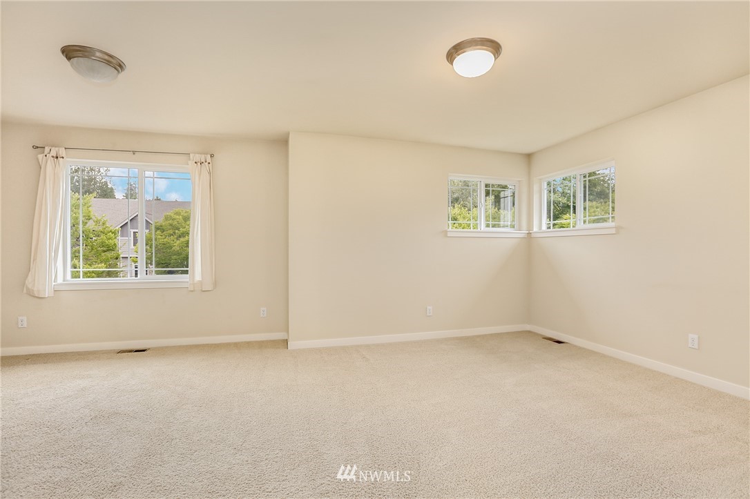 3518 157th Place Southeast Bothell, WA 98012 - Photo 13 of 25 Gallery Image 13