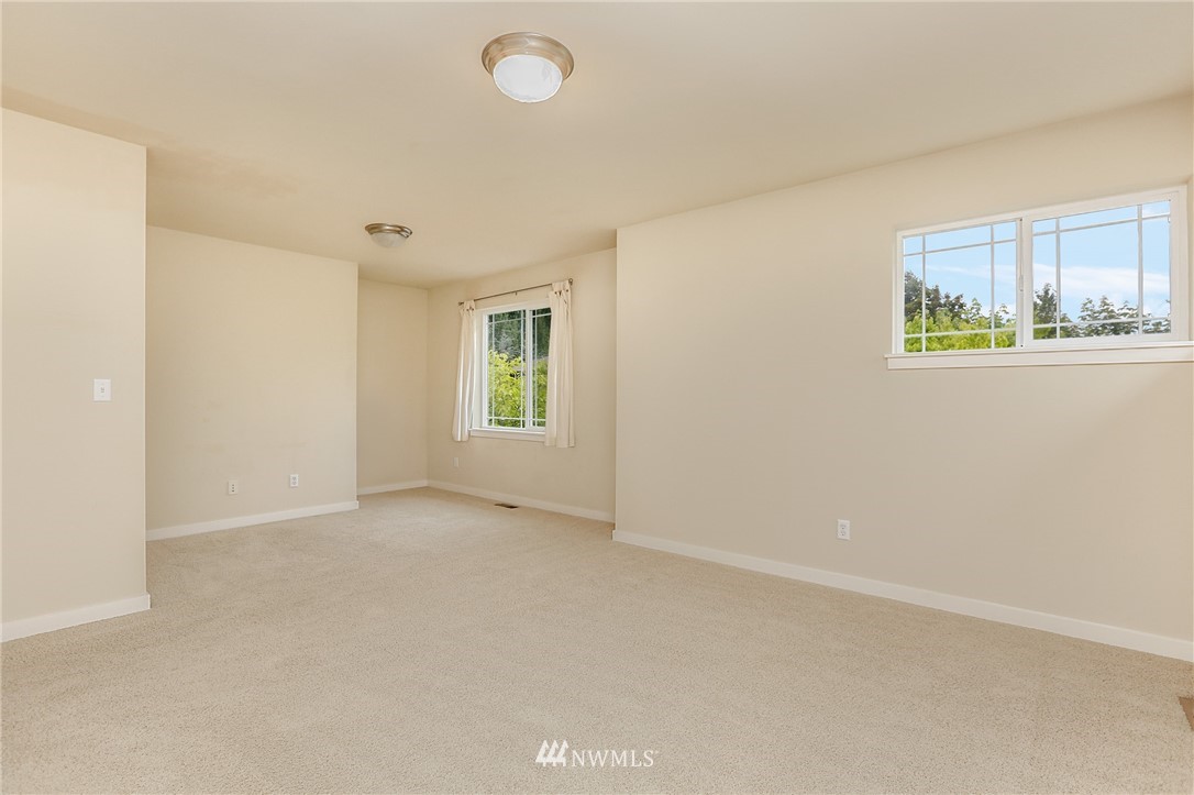 3518 157th Place Southeast Bothell, WA 98012 - Photo 14 of 25 Gallery Image 14