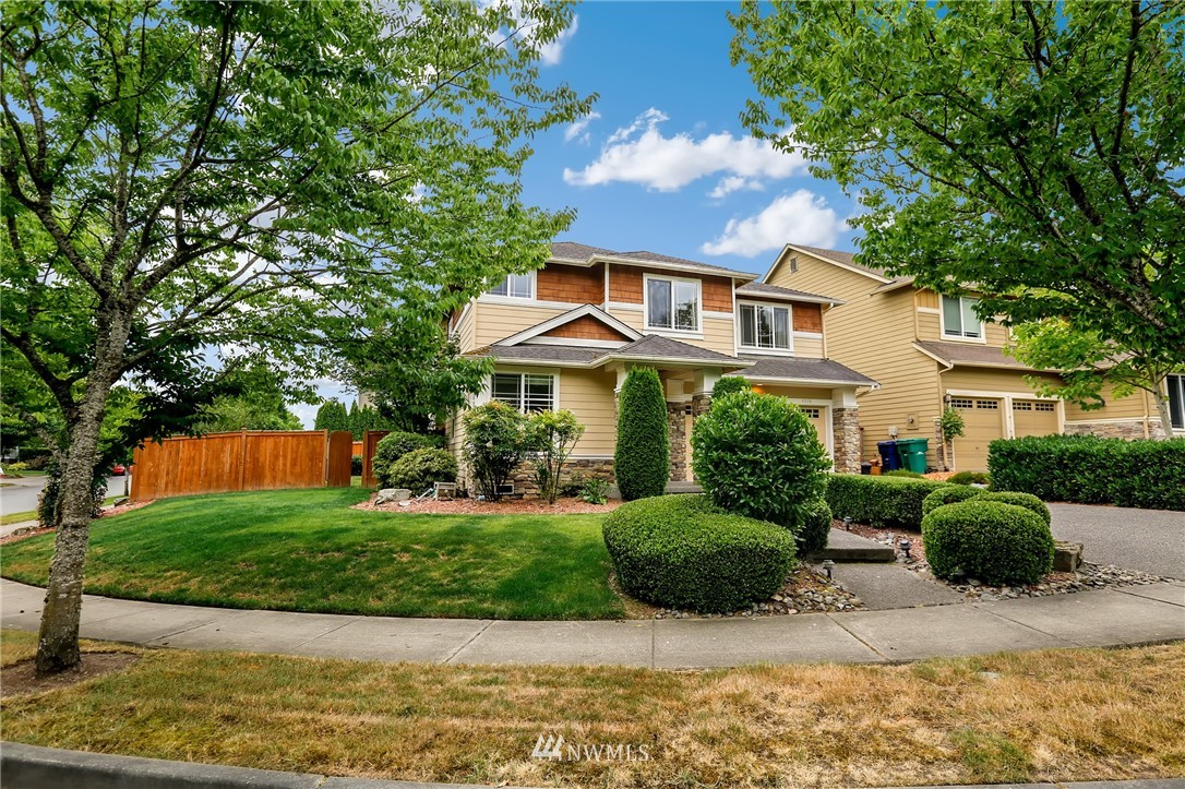 3518 157th Place Southeast Bothell, WA 98012 - Photo 3 of 25 Gallery Image 3