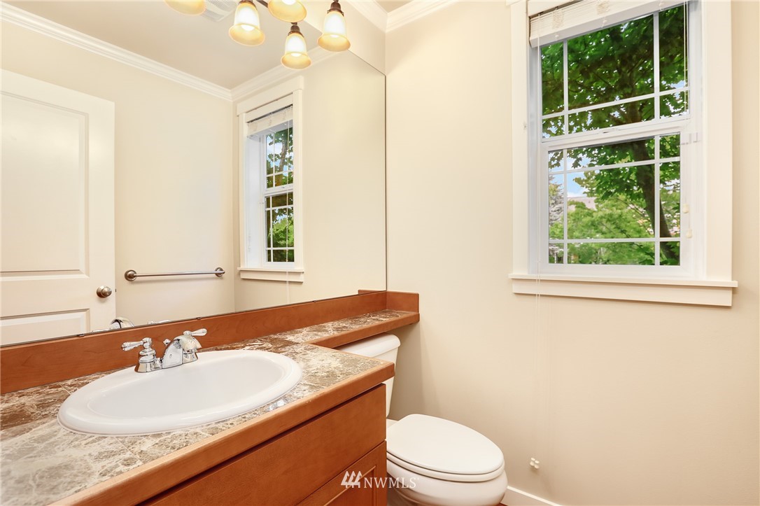 3518 157th Place Southeast Bothell, WA 98012 - Photo 5 of 25 Gallery Image 5