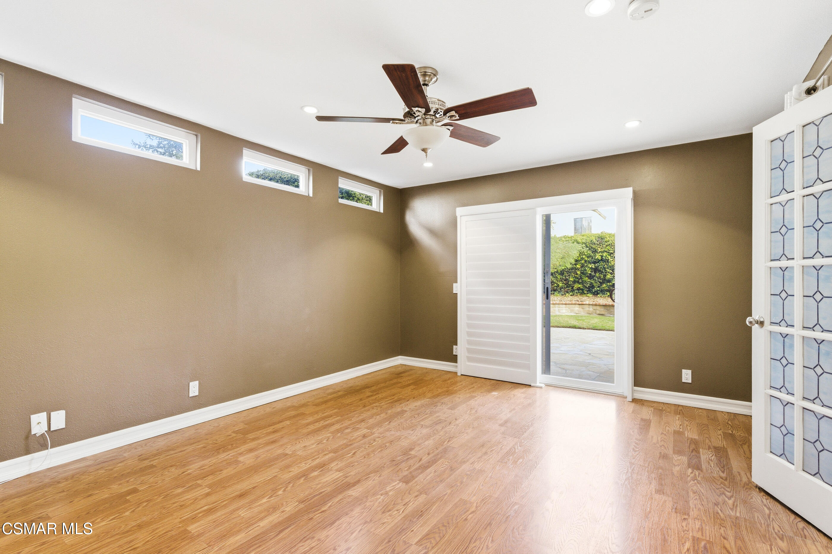 2058 Coleman Court Simi Valley, CA 93063 - Photo 24 of 60 2058 Coleman Ct Simi Valley-23