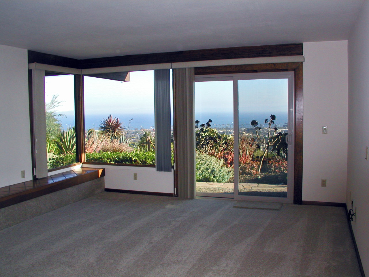 238 Las Alturas Road Santa Barbara, CA 93103 - Photo 6 of 20