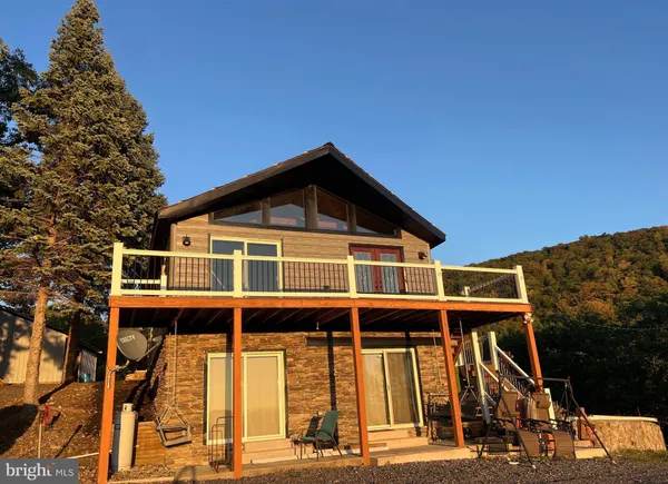 $379,900 | 1604 High Knob Road, Old Fields, WV 26845