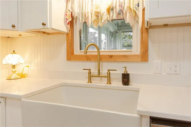 $299,900 | 1440 South 145 Road, El Dorado Springs, MO 64744