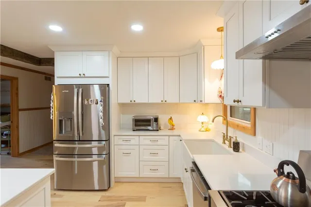 $299,900 | 1440 South 145 Road, El Dorado Springs, MO 64744