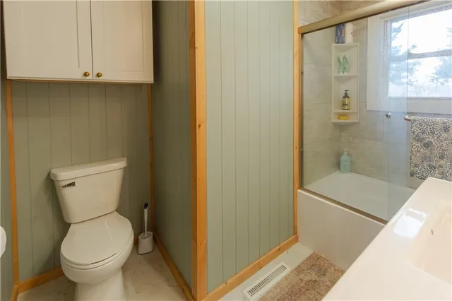 $299,900 | 1440 South 145 Road, El Dorado Springs, MO 64744