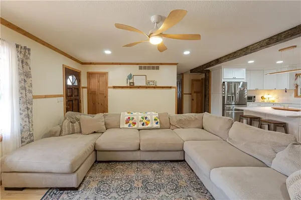 $295,900 | 1440 South 145 Road, El Dorado Springs, MO 64744