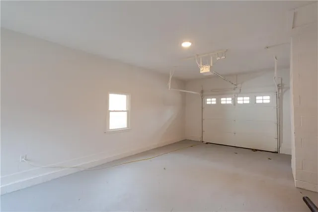 $299,900 | 1440 South 145 Road, El Dorado Springs, MO 64744