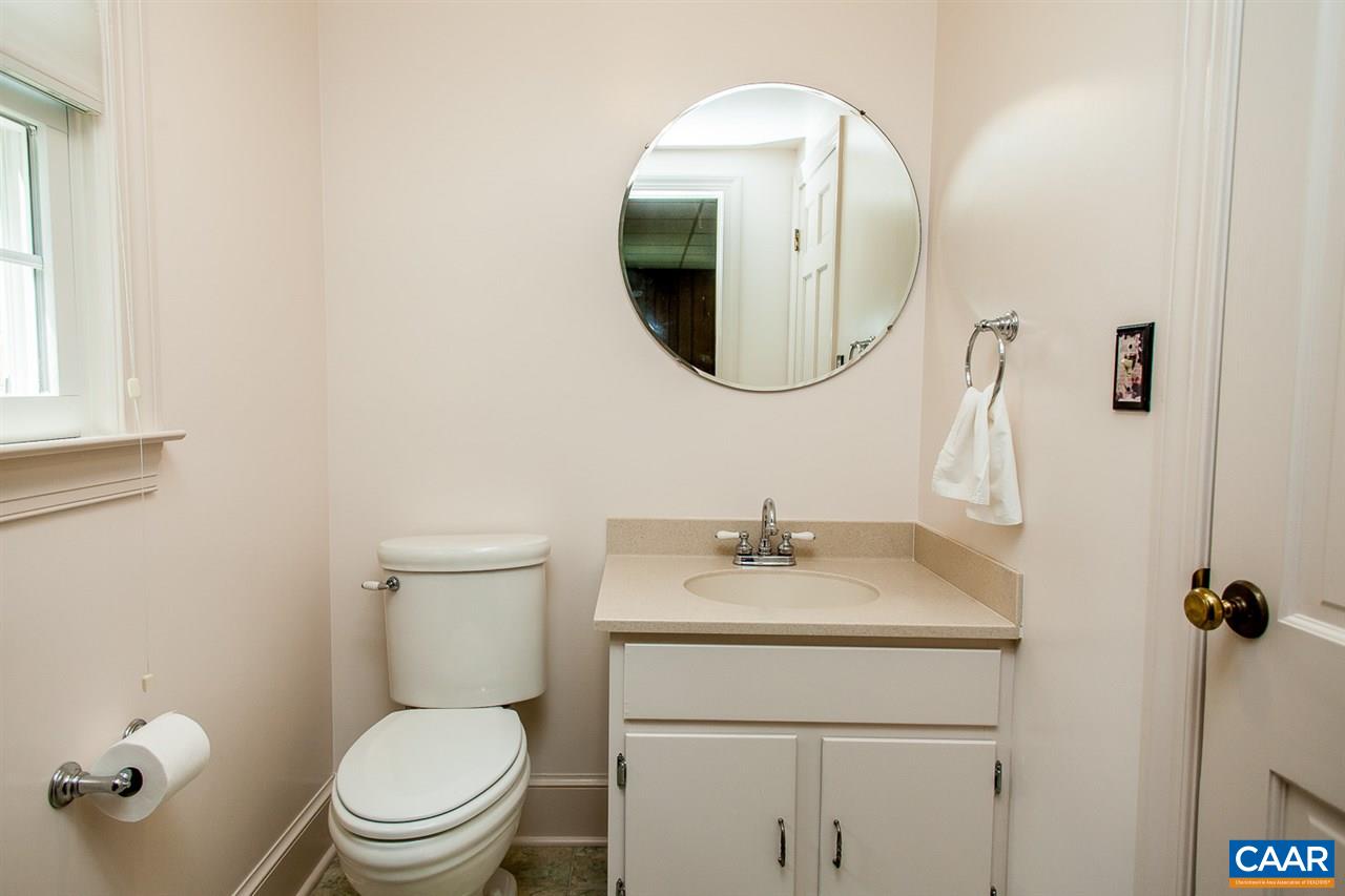 1434 Grove Road Charlottesville, VA 22901 - Photo 30 of 39 Gallery Image 30