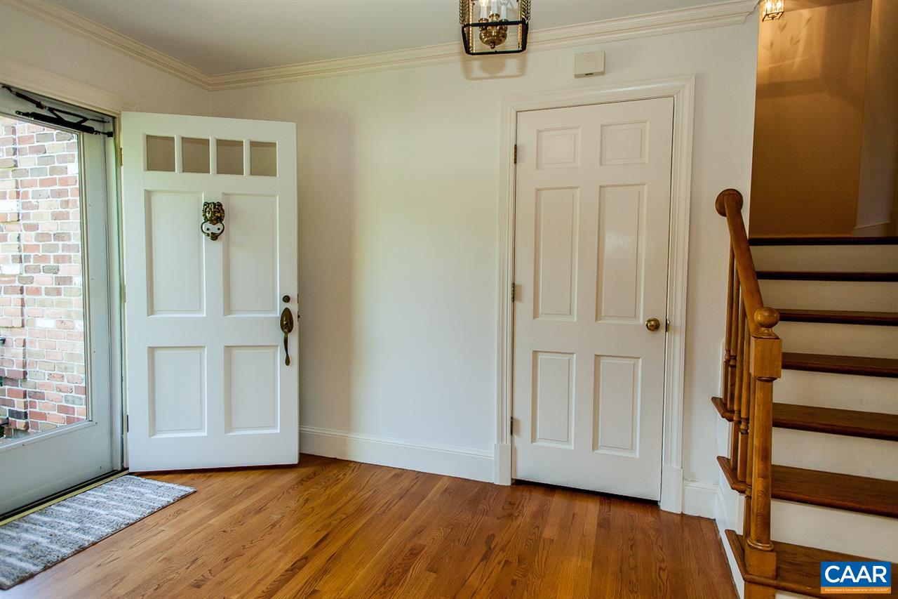 1434 Grove Road Charlottesville, VA 22901 - Photo 6 of 39 Gallery Image 6