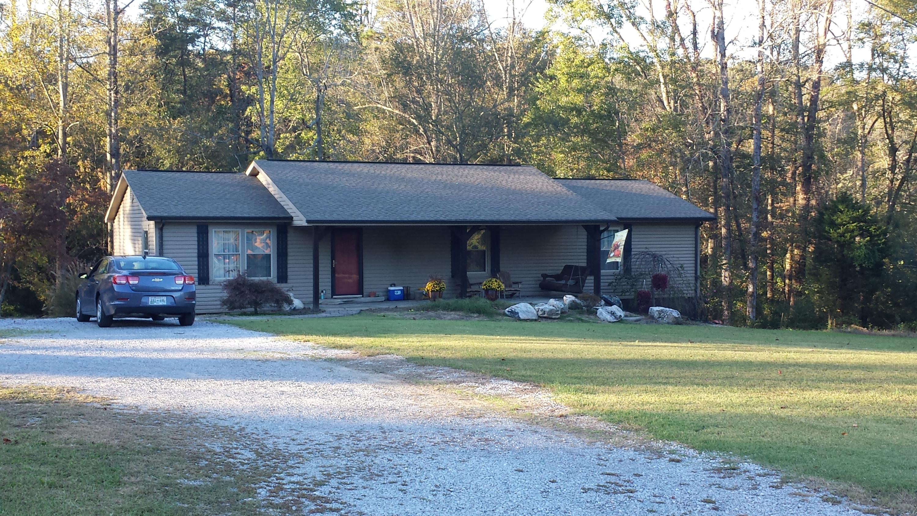 1011 Gamble Drive Heiskell, TN 37754 - Photo 3 of 34 20151016_180349