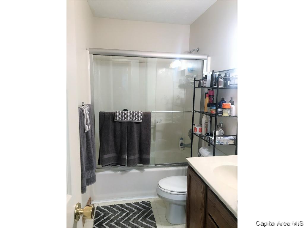 2628 Steiler Place Springfield, IL 62703 - Photo 9 of 18 Gallery Image 9