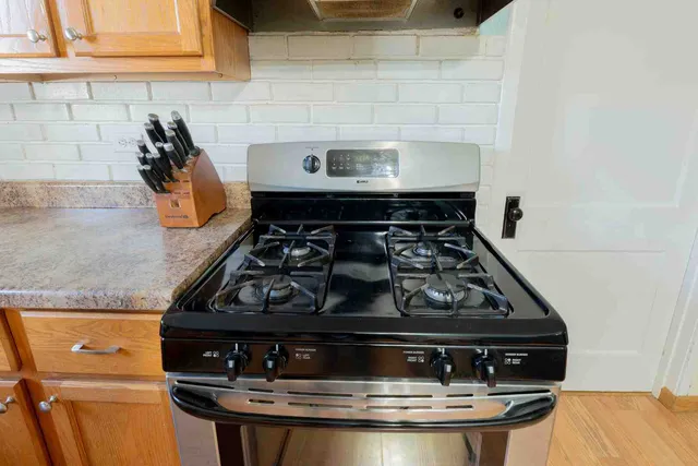 a close view of stove