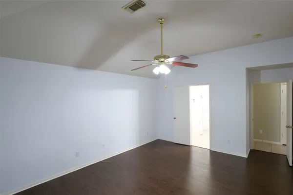 $1,900 | 23135 North Waterlake Drive, Richmond, TX 77406