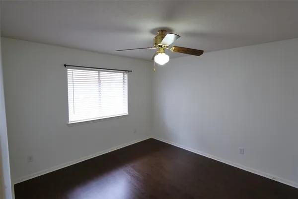 $1,900 | 23135 North Waterlake Drive, Richmond, TX 77406