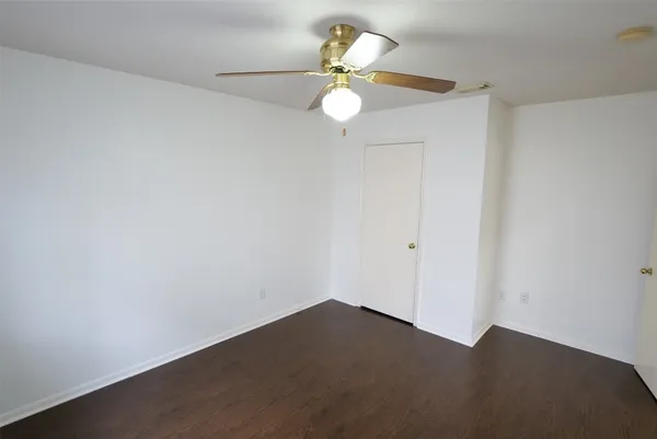 $1,900 | 23135 North Waterlake Drive, Richmond, TX 77406