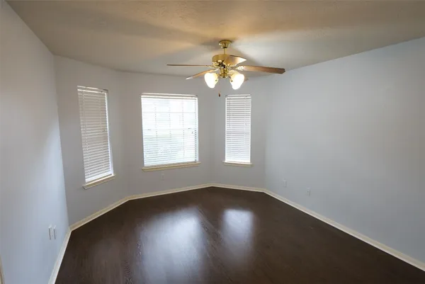 $1,900 | 23135 North Waterlake Drive, Richmond, TX 77406