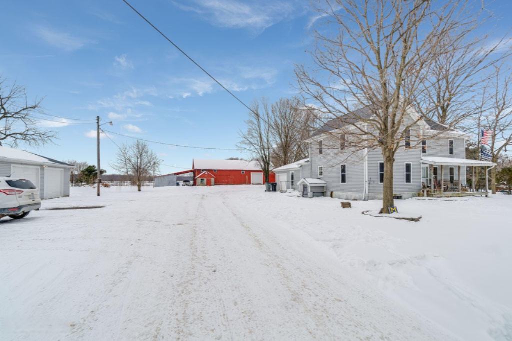 2410 Burton Road Niles, MI 49120 - Photo 22 of 40 026_dsc03581