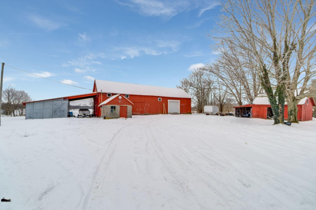 2410 Burton Road Niles, MI 49120 - Photo 24 of 40 028_dsc03561