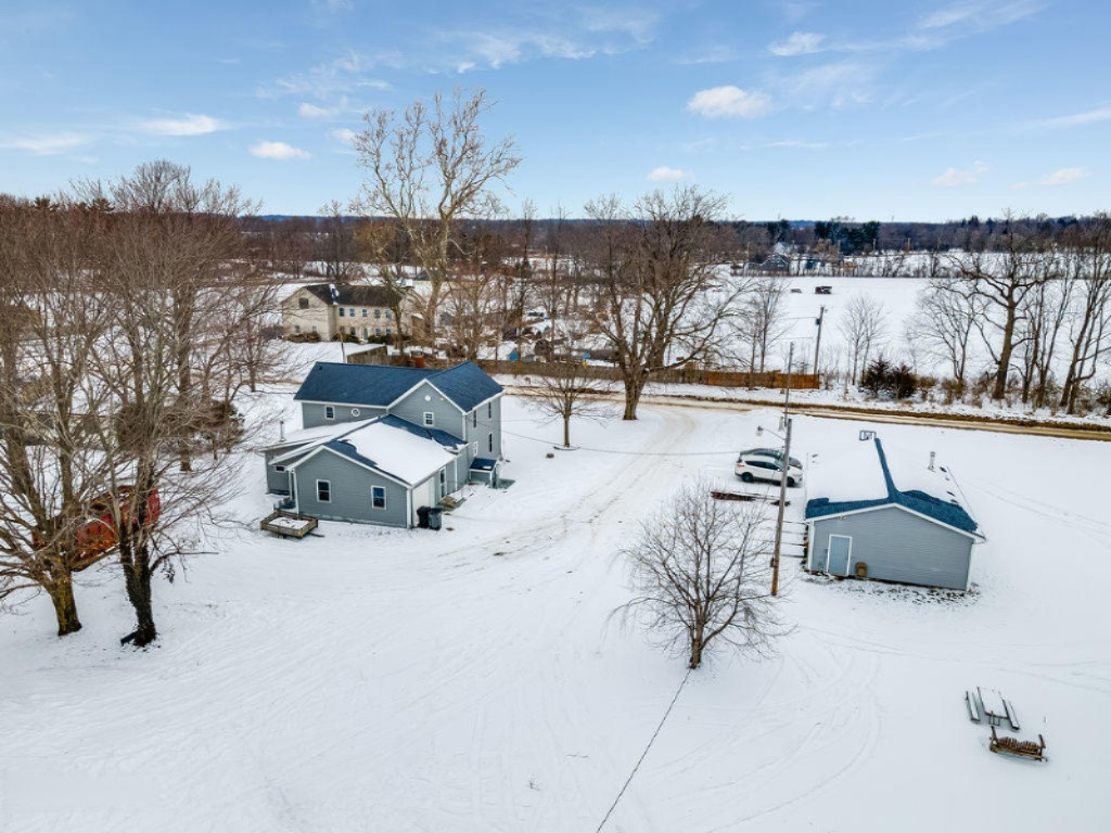 2410 Burton Road Niles, MI 49120 - Photo 32 of 40 044_dji_0091