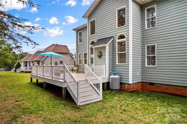 $595,000 | 7923 Mountain Shore Drive, Sherrills Ford, NC 28673