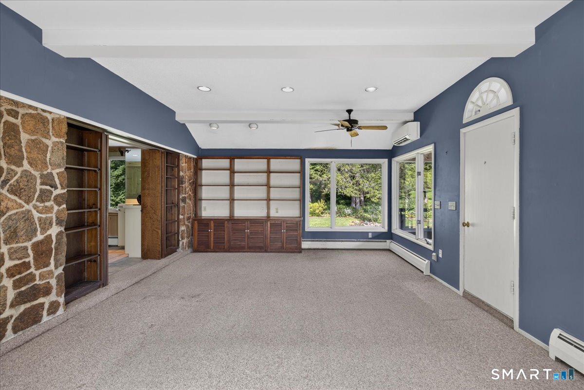 333 Mansfield Road North Haven, CT 06473 - Photo 11 of 40 Gallery Image 11