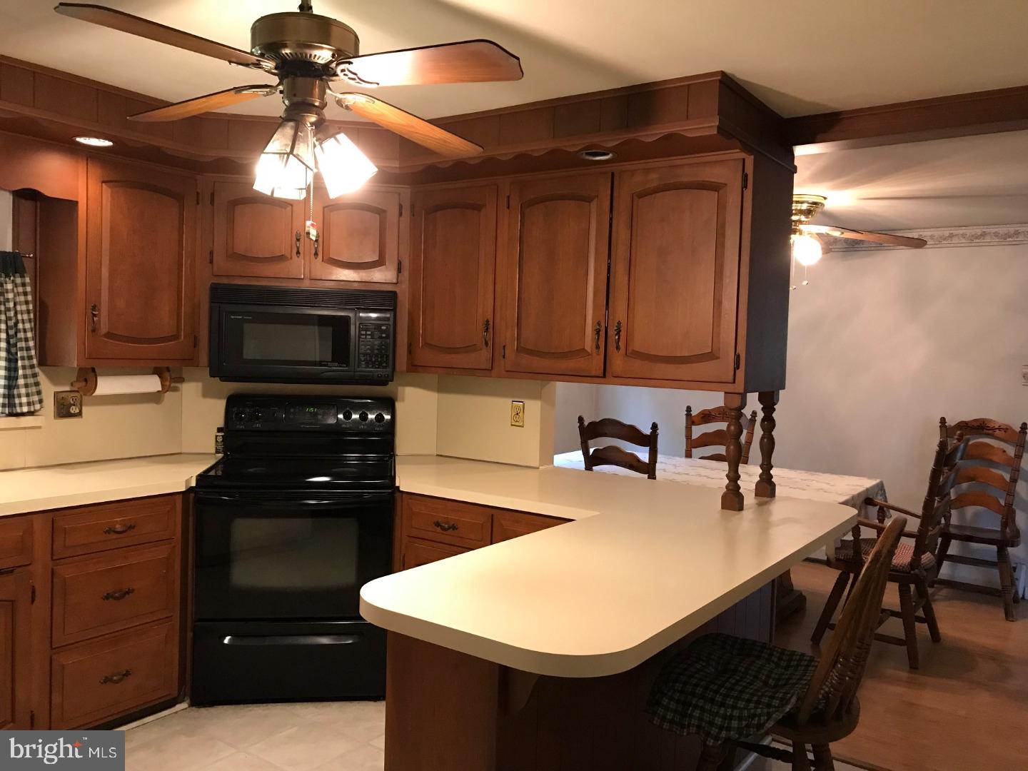 1605 Tioga Avenue Reading, PA 19607 - Photo 8 of 18