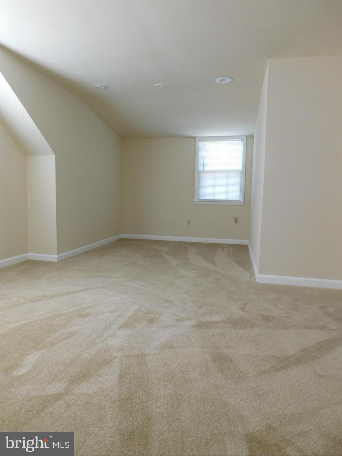 1808 Hanford Road Baltimore, MD 21237 - Photo 15 of 24 Bedroom
