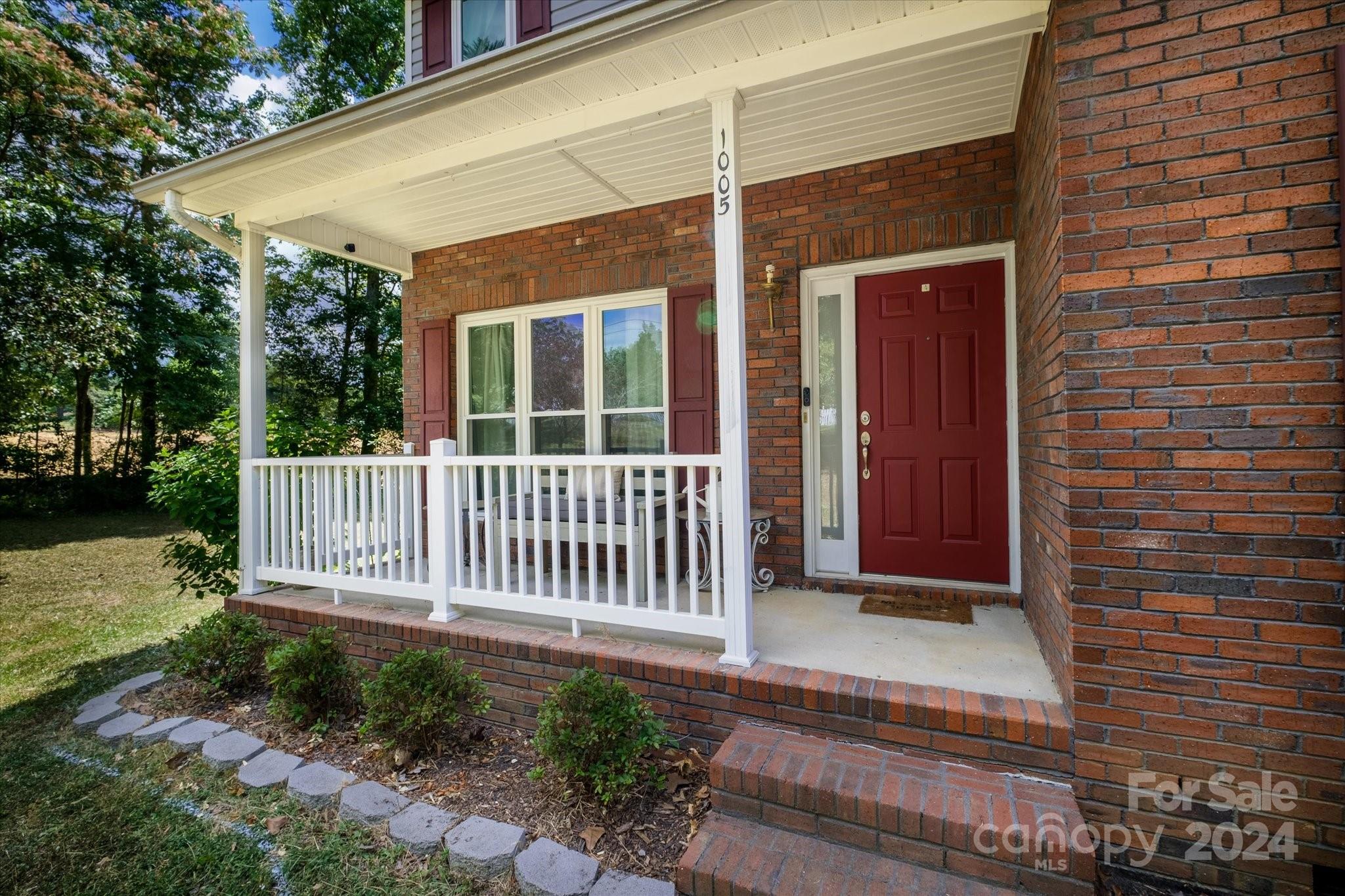 1005 Cathey Road Charlotte, NC 28214 - Photo 5 of 36 Gallery Image 5